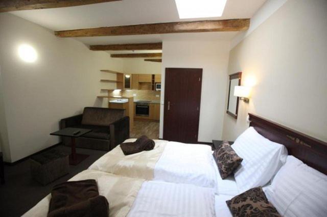 Hotel&Apartments U Černého orla Třebíč Chambre photo