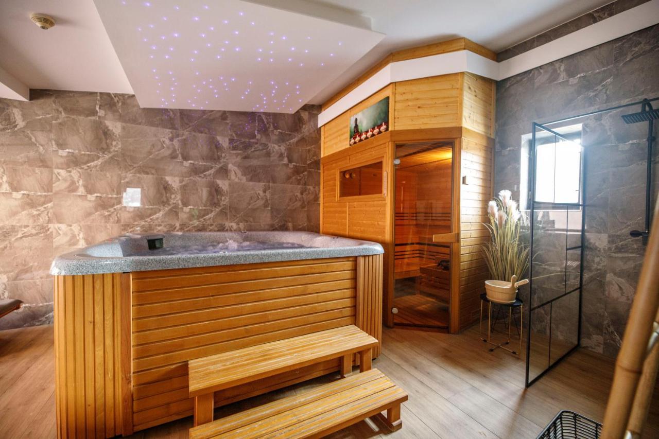 Hotel&Apartments U Černého orla Třebíč Extérieur photo