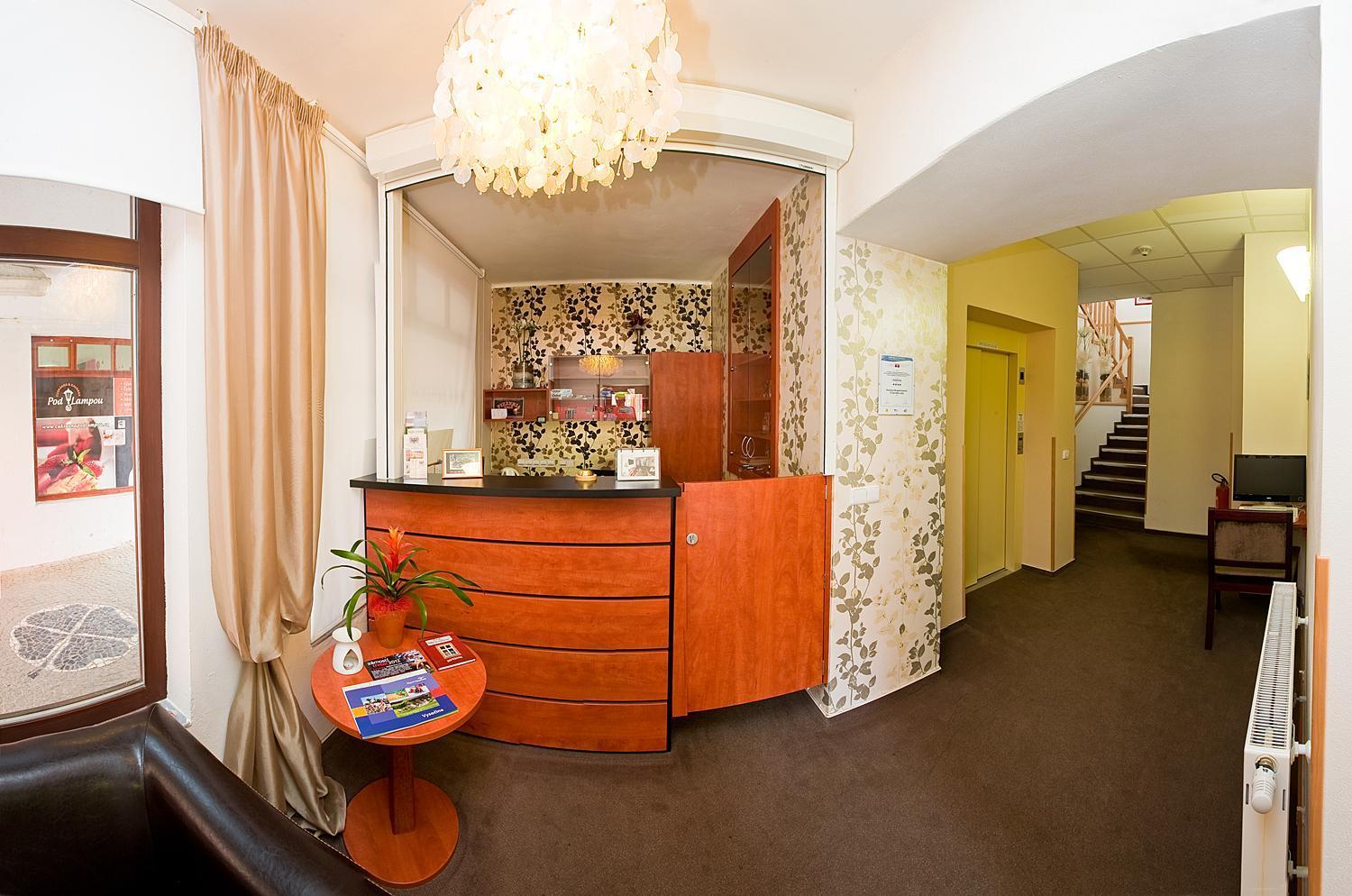 Hotel&Apartments U Černého orla Třebíč Extérieur photo