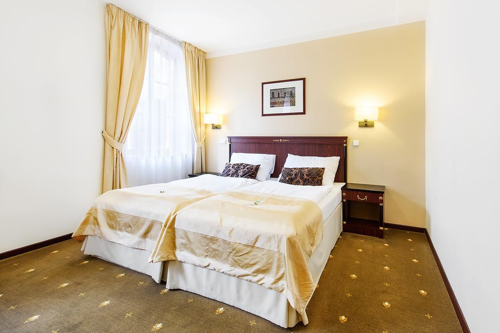 Hotel&Apartments U Černého orla Třebíč Extérieur photo